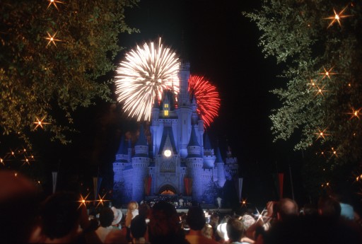 July 4th fireworlk Disney Magic Kingdom