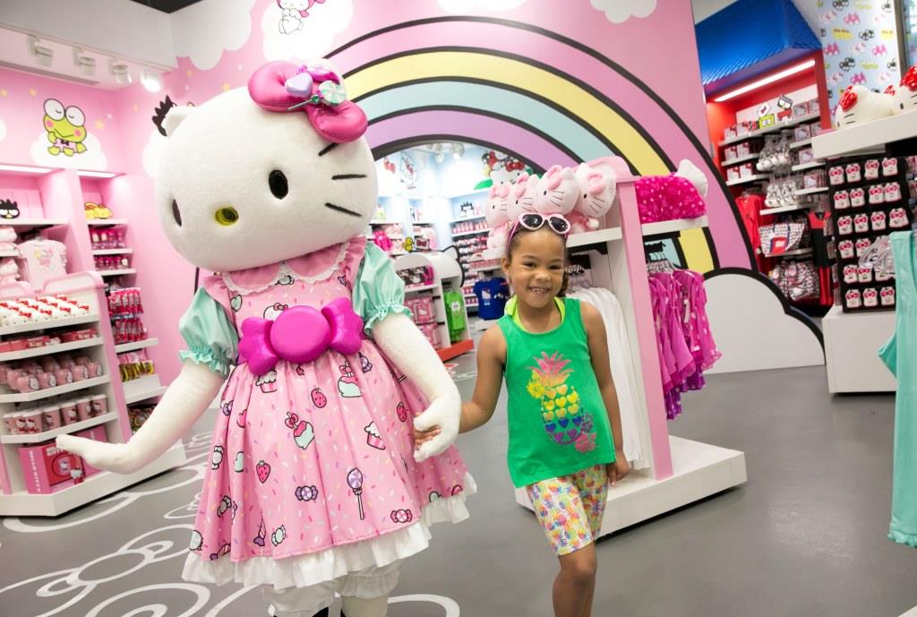 Hello Kitty! Find Out How to Meet Her at Universal Orlando