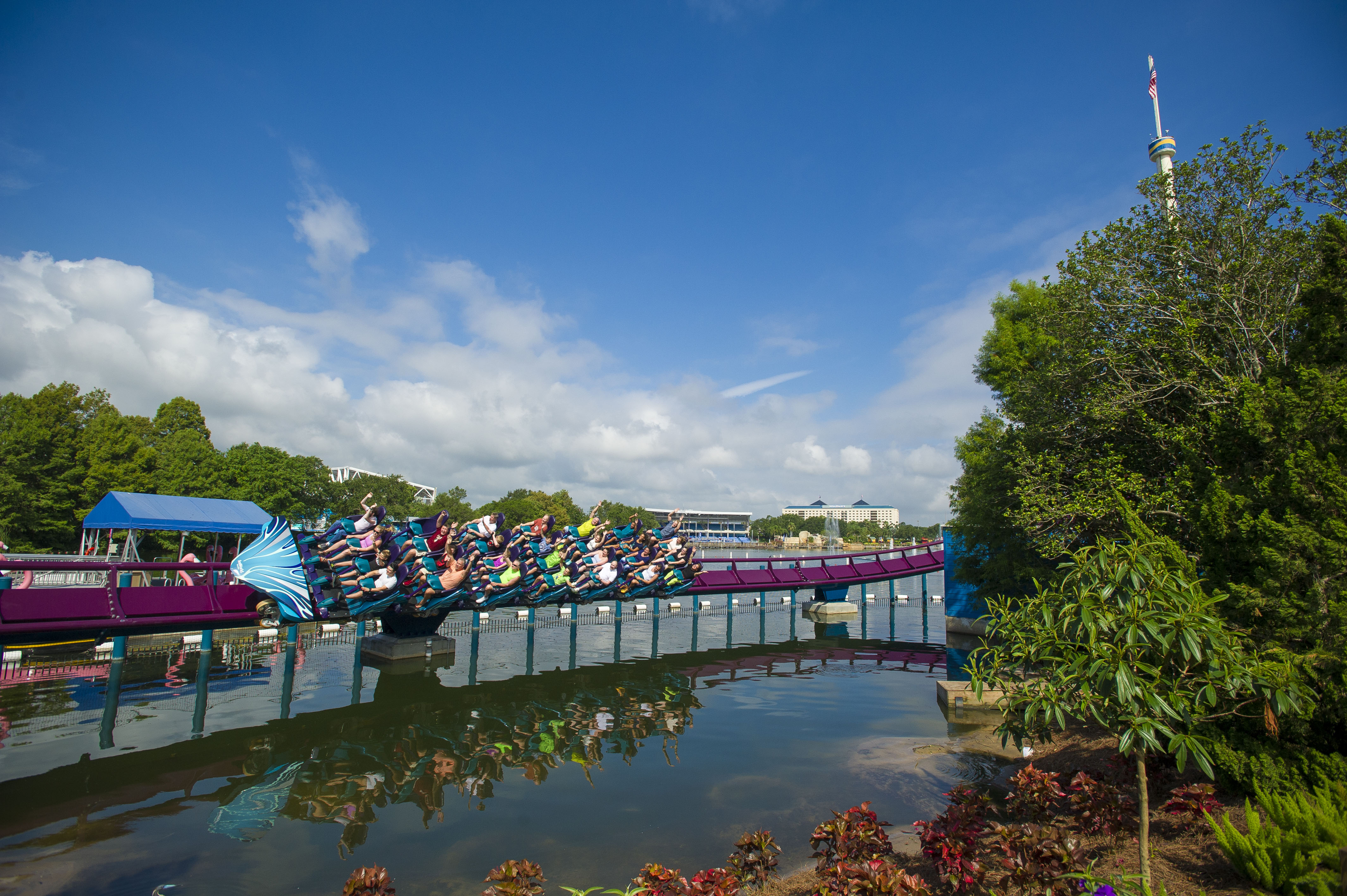 Orlando's Tallest, Fastest and Longest Coaster! Mako now open at SeaWorld Orlando