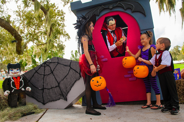 Brick or Treat Presented by Shutterfly to Scare Up Candy, Fireworks & Gentle Halloween Fun at LEGOLAND® Florida Resort This October