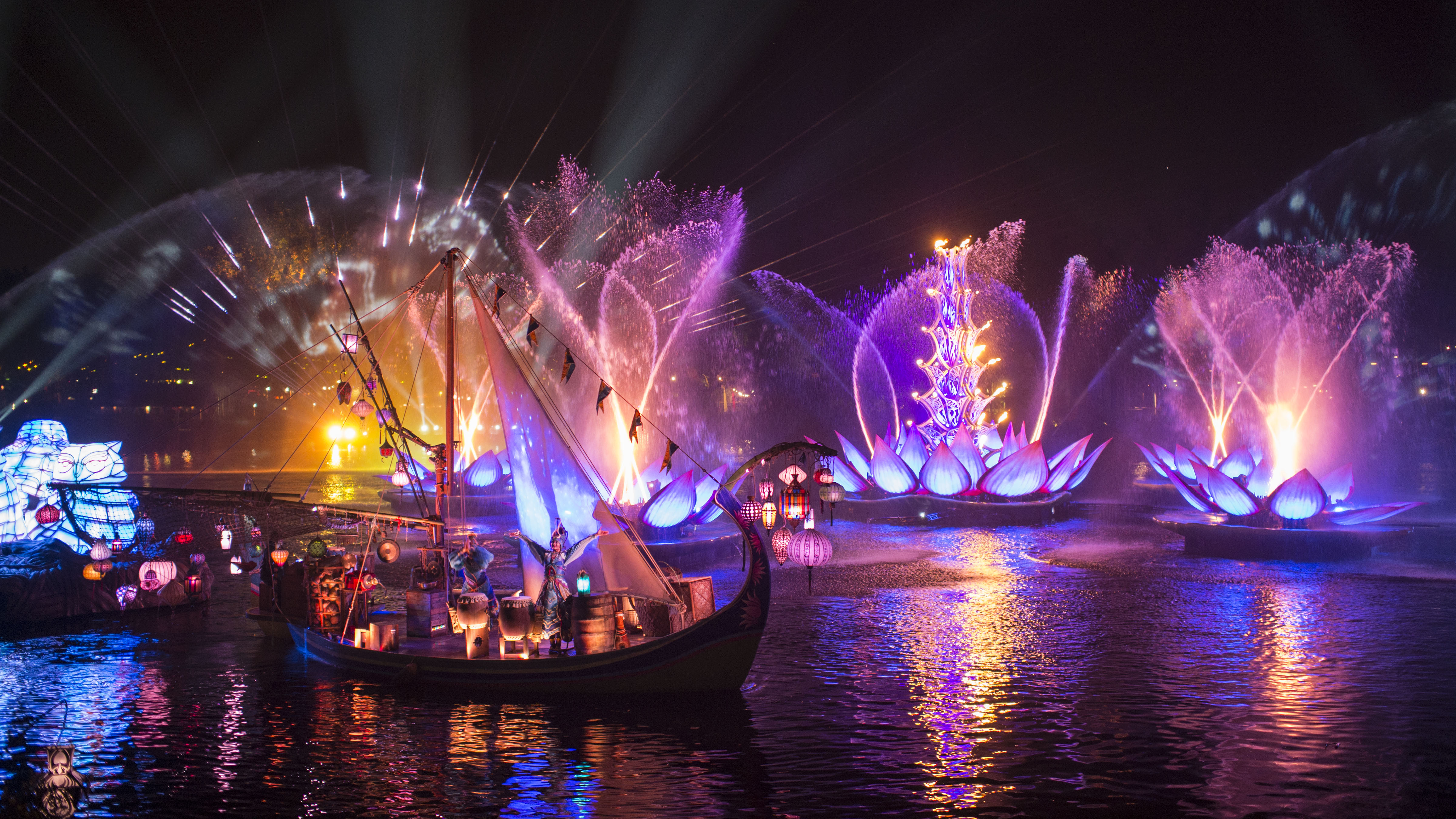 Majestic New Nighttime Show AT Disney's Animal Kingdom– Rivers of Light